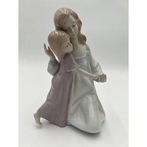Vintage Porcelain Meico Mother and Daughter Figurine by Paul‎ Sebastian 1990